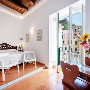 Un Po'... Appartement Amalfi